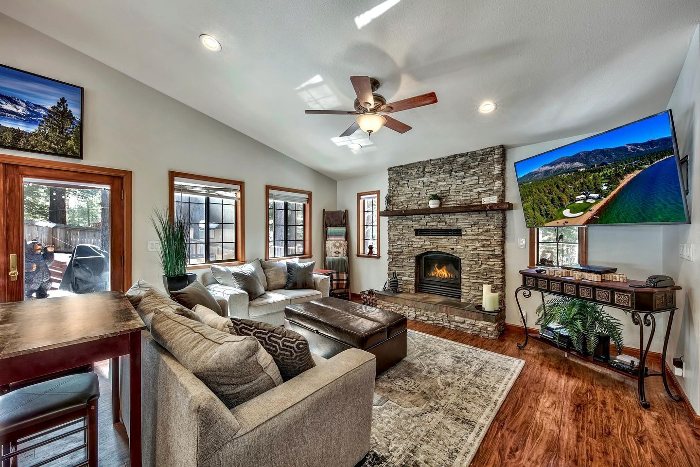 TV, fireplace, video games