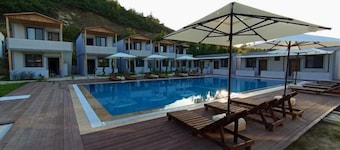 Arsuz Suit House