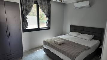 Deluxe villa, uitzicht op zwembad