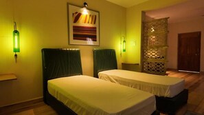 Suíte standard, sacada, vista para o jardim | Spa