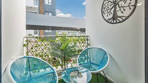 Unclassified image, 2 of 33, button - Zalari Luxe 93 on New, 1 bed, Central & Premium Comfort (Midrand)