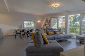 Uklassifisert bilde, 2 av 37, knapp
