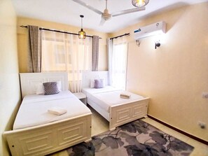 Room - 4 bedroom spacious apartment with a remarkable seaview close to the beach (Mombasa)