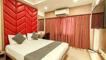 Deluxe Double Room | Free WiFi
