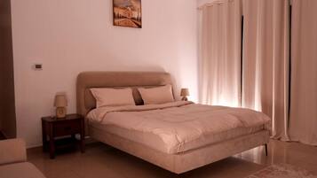 Desk, iron/ironing board, free WiFi, bed sheets