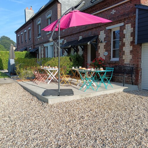 The Old Forge Bed and Breakfast, near the Victor Hugo Museum