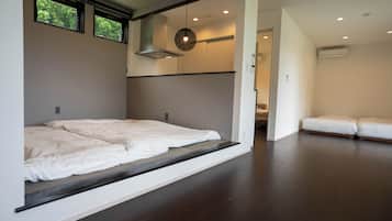 Free WiFi, individually decorated, individually furnished, bed sheets