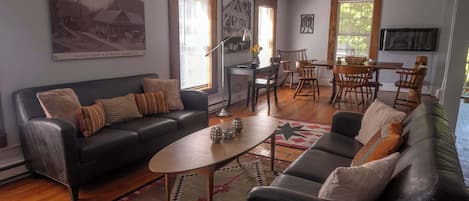 TV, fireplace, offices