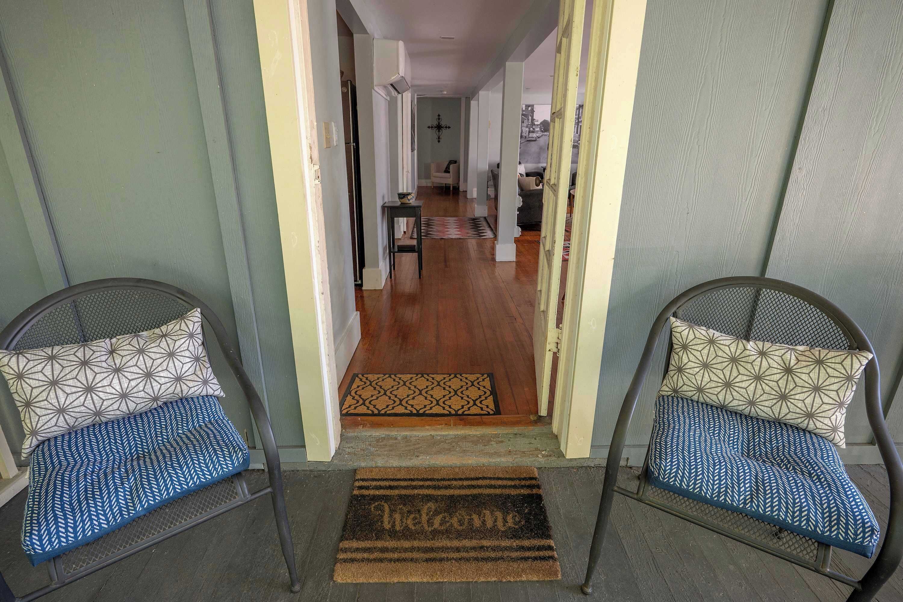 Historic Main St. Rosendale Apt - Kingston, NY