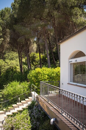 Property grounds - Infinity Sea Views, Jacuzzi & Sunset Over Cefalù (Sicilia)