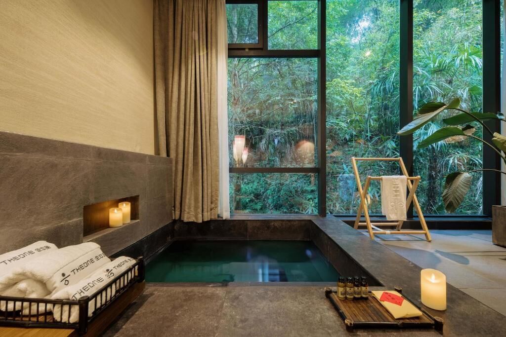 Classic Suite, Mountain View | Spa