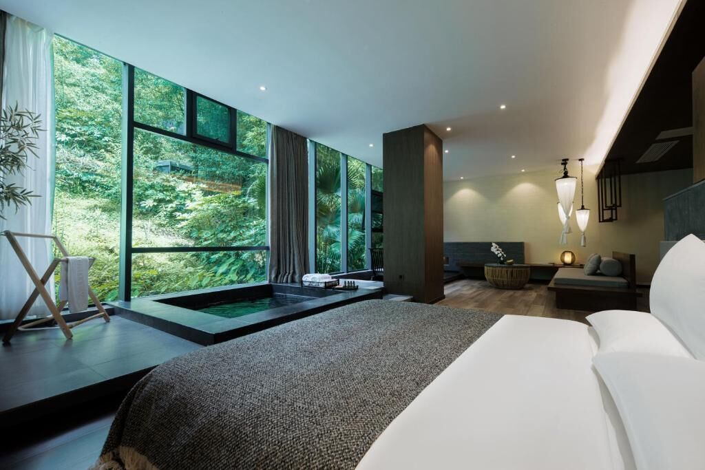 In-room safe, blackout curtains, soundproofing, iron/ironing board