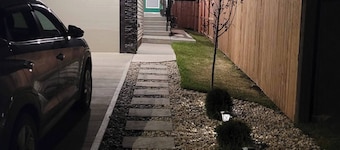 Charming 1-bedroom Basement Suite in Spruce Grove, Alberta