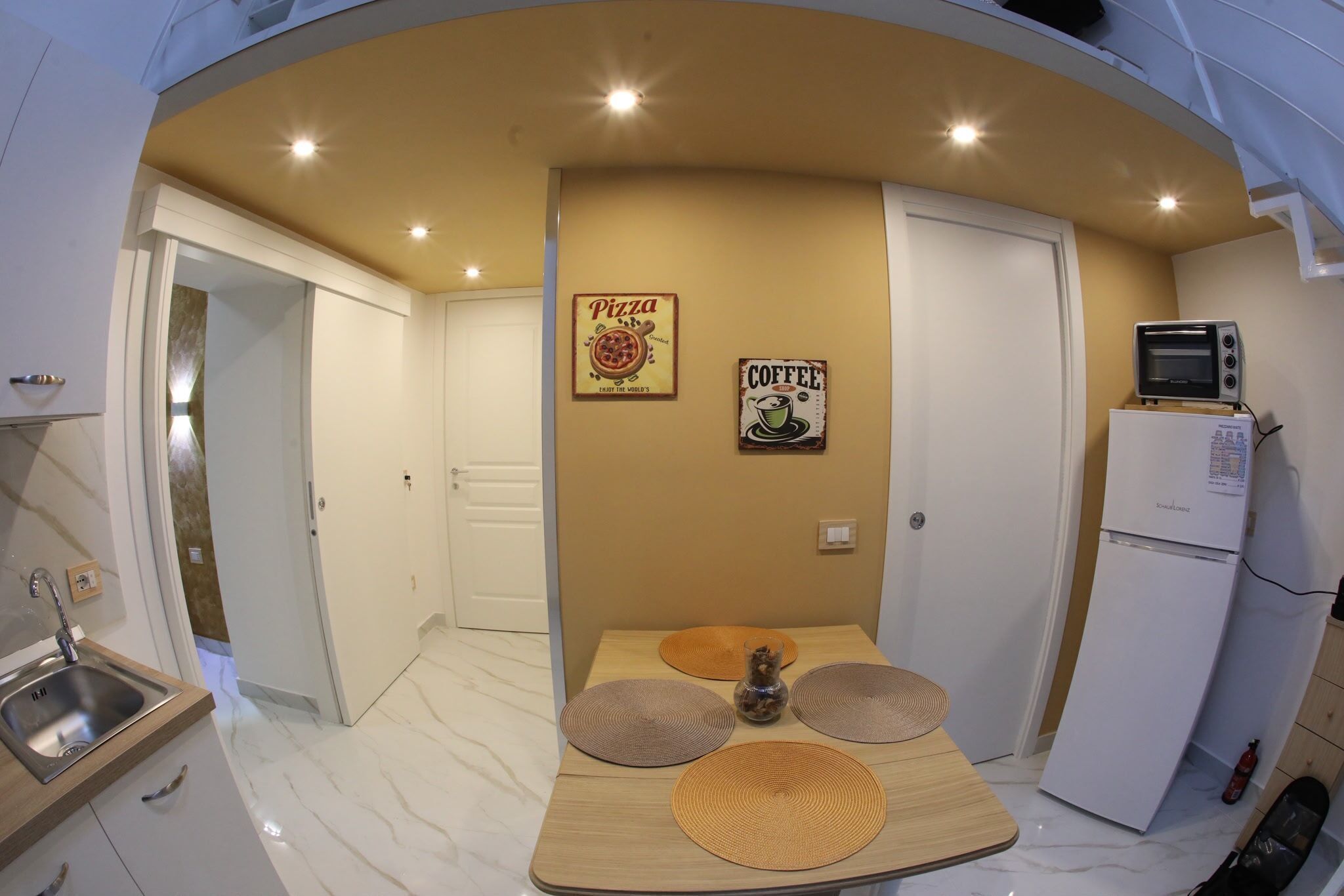 Apartment | Living area | TV