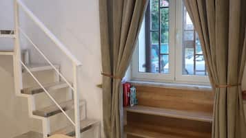 Appartement | Woonruimte | Een televisie