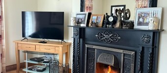 Beautiful and spacious 4 bedroom Detached Bungalow in rural location