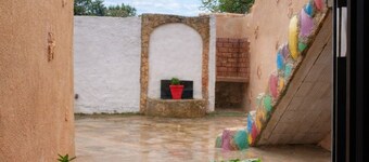 Country House with a game room and barbecue near Alarcón for 6 people