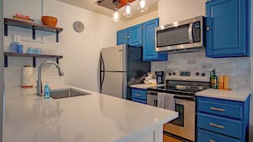Condo, 1 Queen Bed with Sofa bed, Garden View (Stonehenge Condo #6) | Private kitchen | Coffee/tea maker