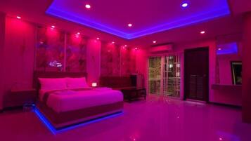 Deluxe Double Room, 1 Queen Bed with Sofa bed | Spa