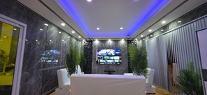 Luxury Studio Suite, Poolside | Bahagian dalam