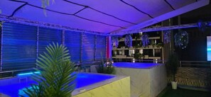 Luxury Studio Suite, Poolside | Kolam renang