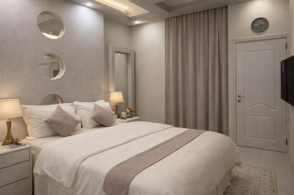 Al Bayrahaa Hotel Apartments