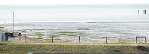 Beach nearby - The View A14 Langeneß-Kiek – Sea View, Shared Sauna, Elevator, Garden Furniture (Dagebüll)