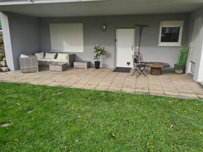 Terrace/patio - Apartment 'Oskar' with Private Terrace, Private Garden and Wi-Fi (Gschwend)