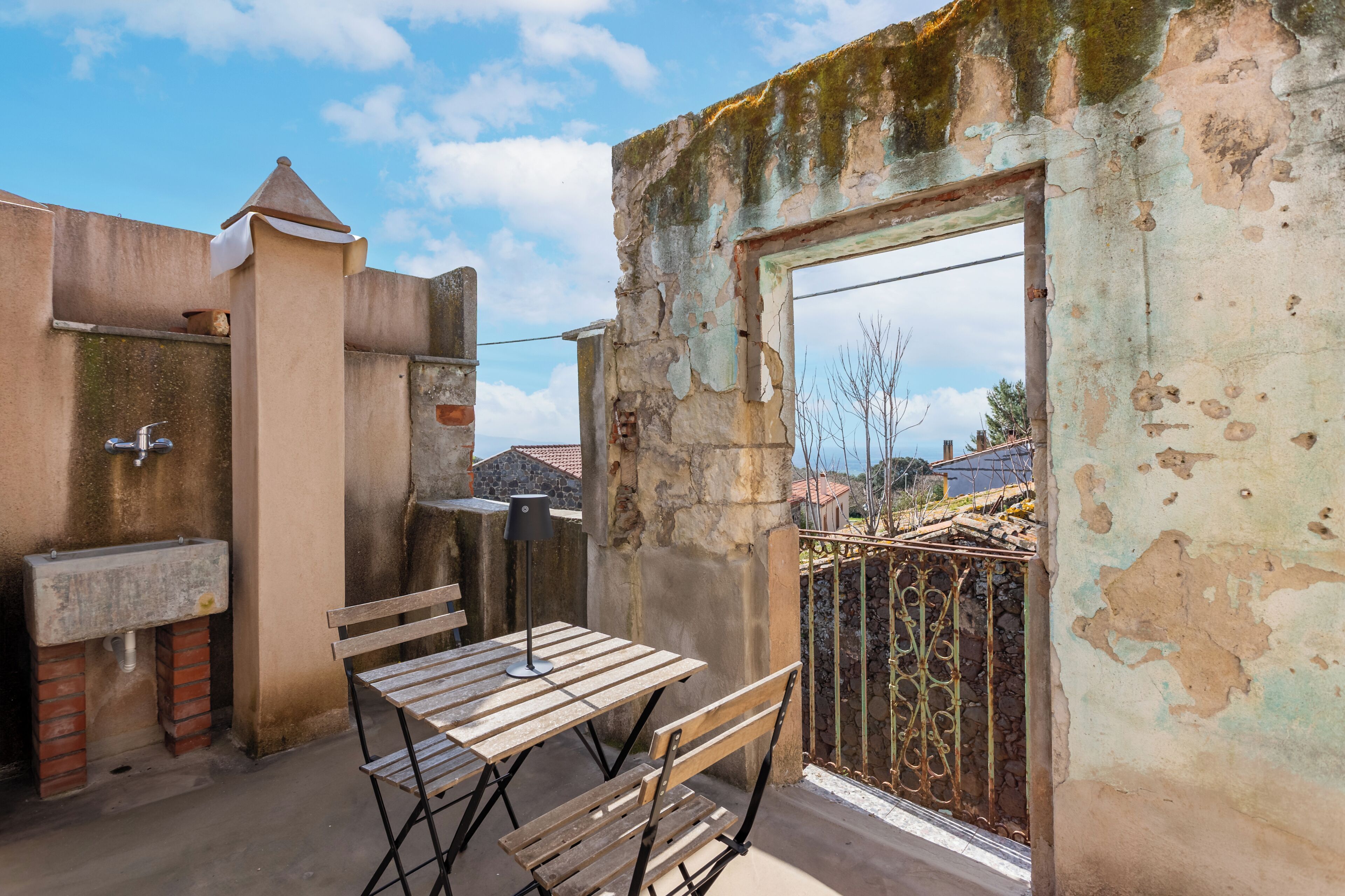 Maison, vue colline | Terrasse/Patio