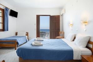 WiFi, bed sheets