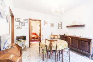 Dining - Campiello Chiesa, Venice By Short Holidays (Venice)