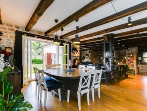 Dining - Villa ARtIEN, 4 bedroom house with swimming pool (Baderna)
