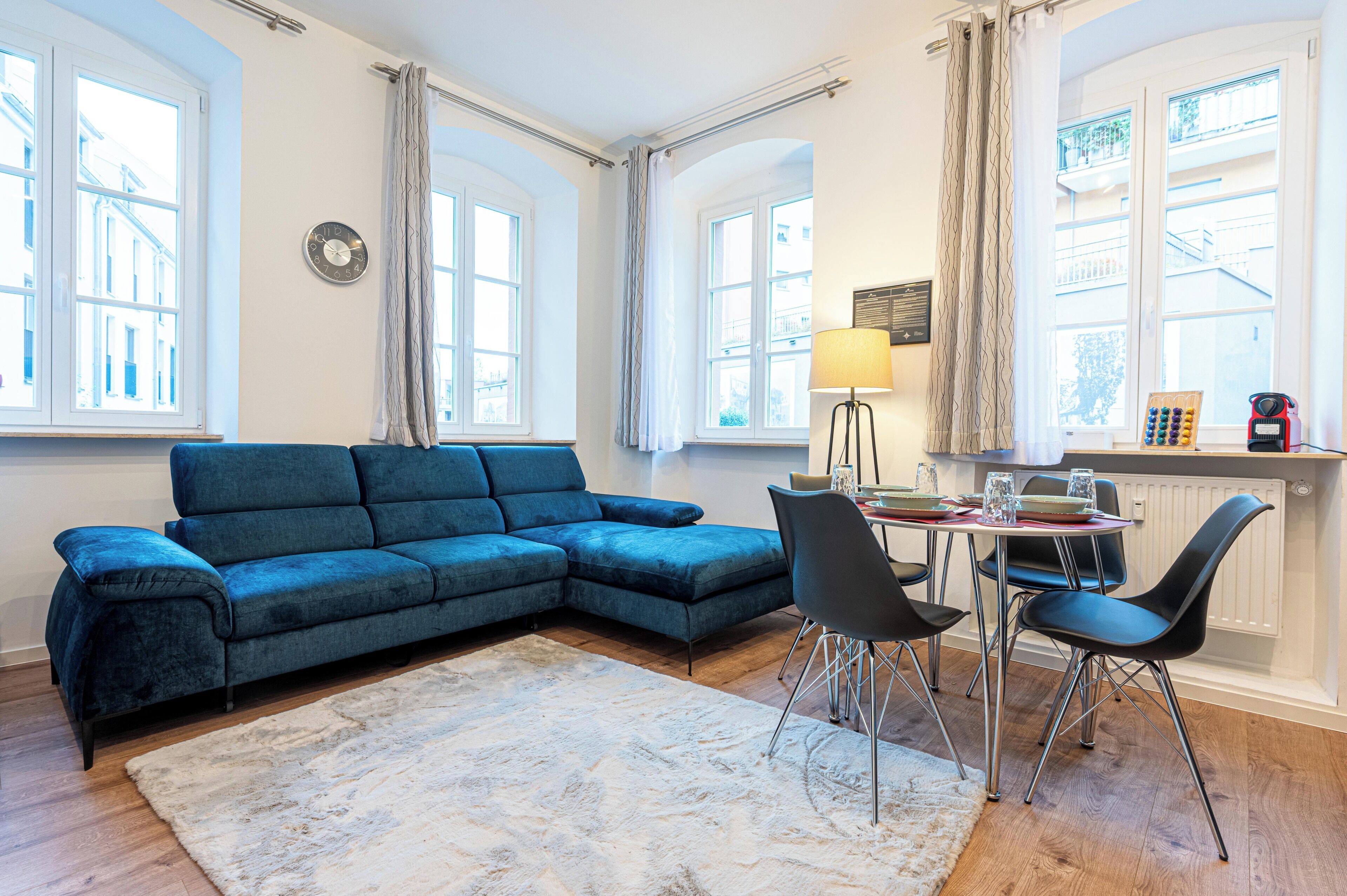 Classic-Apartment, 1 King-Bett und Schlafsofa, Nichtraucher, Küche | Wohnbereich | 55-Zoll-Smart-TV mit Kabelempfang, Netflix, Streaming-Dienste