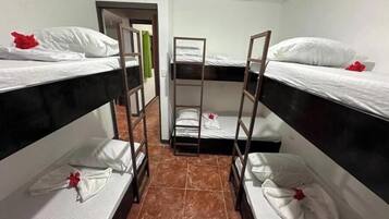 13 Schlafzimmer, WLAN, Bettwäsche