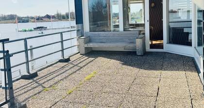 Weromerie Premium Hotel and Apartment