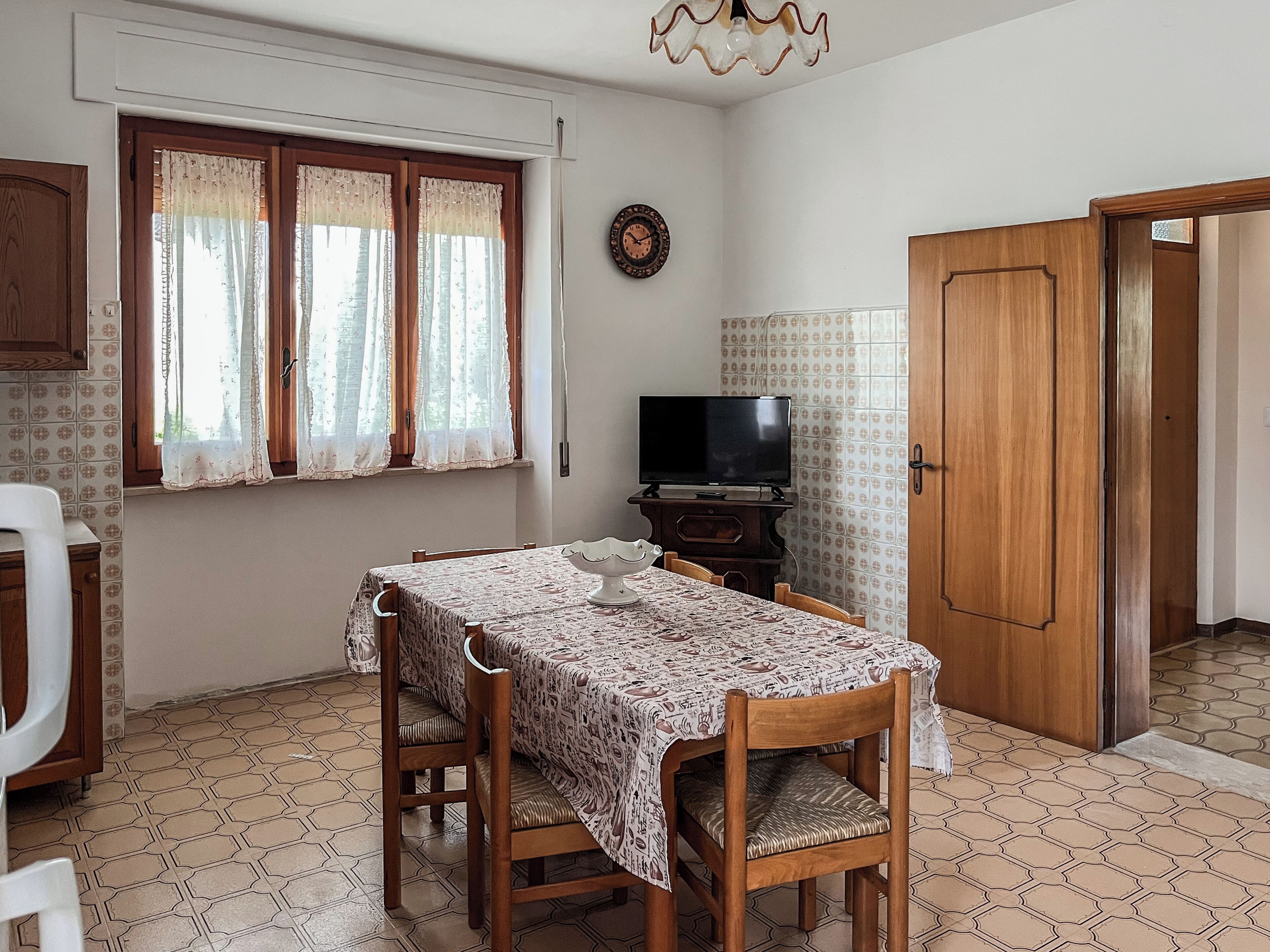Condo | Dining