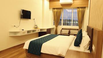 Executive Double Room | Meja, ruang kerja komputer riba, Wi-fi percuma