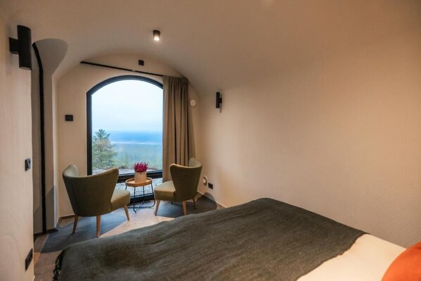 Chambre double ou avec lits jumeaux, en face de la plage | AccĂšs au Wi-Fi (inclus)