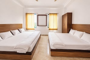 Egyptian cotton sheets, premium bedding, in-room safe, desk - Fabhotel Prime Shri Shyam Ananda Palace (Danta Ramgarh)