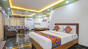 Executive Room | Egyptian cotton sheets, premium bedding, in-room safe, desk