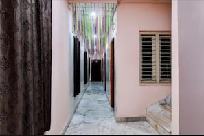 Lobby - Via D Stay Inn (Visakhapatnam)