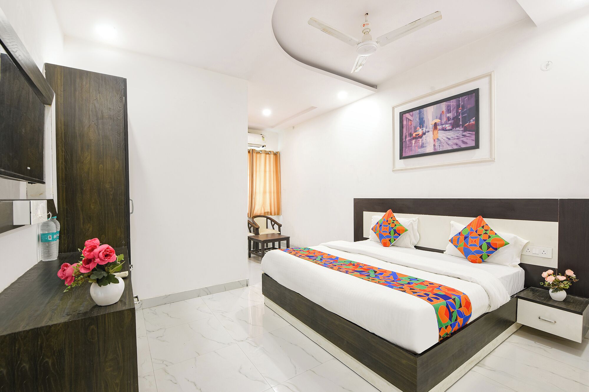 Premium Room | Egyptian cotton sheets, premium bedding, in-room safe, desk