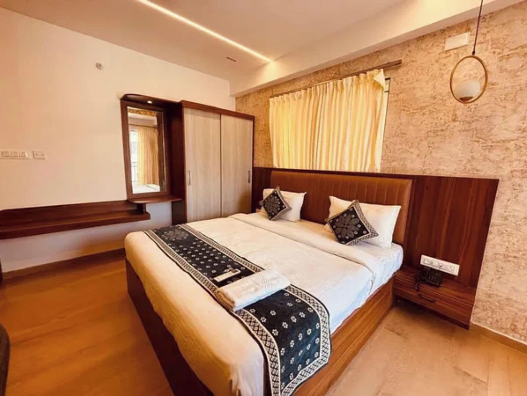 Suite | Bettwäsche aus ägyptischer Baumwolle, hochwertige Bettwaren, Zimmersafe