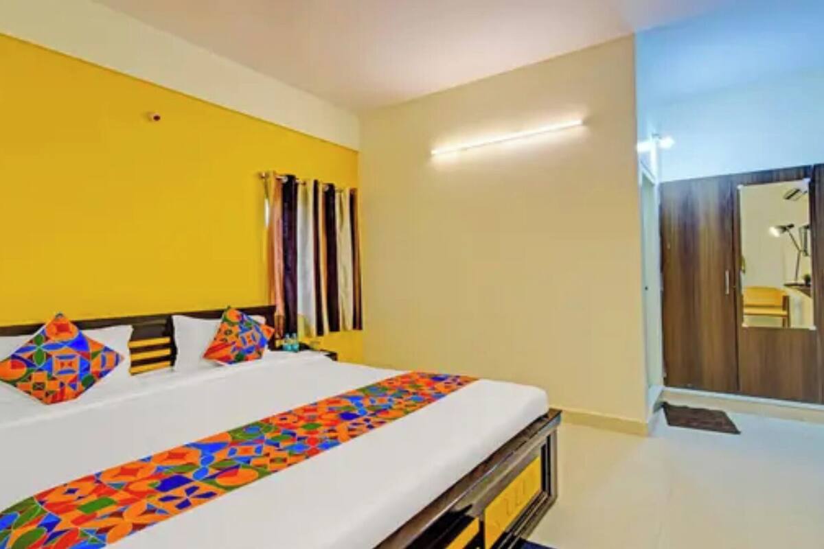 Habitación Deluxe | Sábanas de algodón egipcio, ropa de cama de alta calidad, caja fuerte