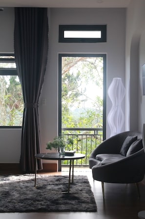 Standardzimmer, Bergblick | Wohnbereich
