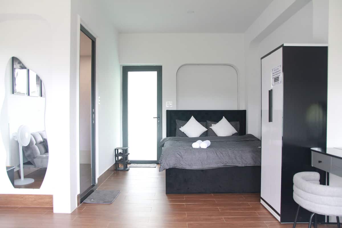 Quarto casal luxo | Wi-Fi de cortesia