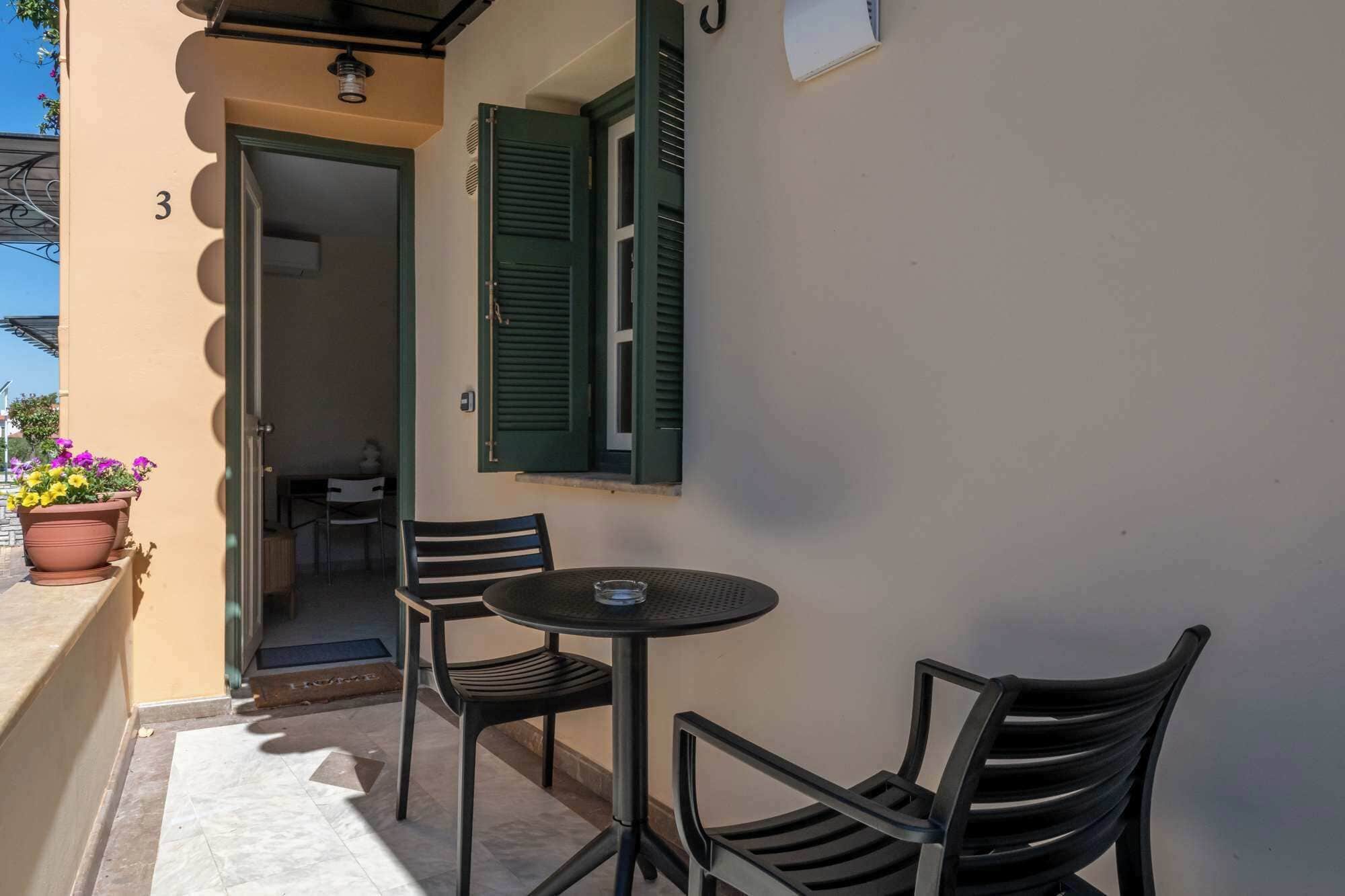 Departamento Deluxe | Restaurante al aire libre