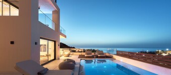 The Nook Luxury Villa