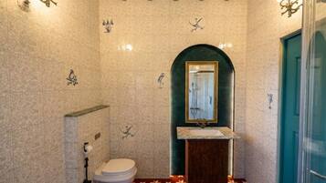 Studio Suite Superior | Kamar mandi