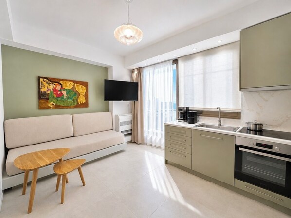 Interior - Athenian Muse Suites – V by ΜΡS (Athina)
